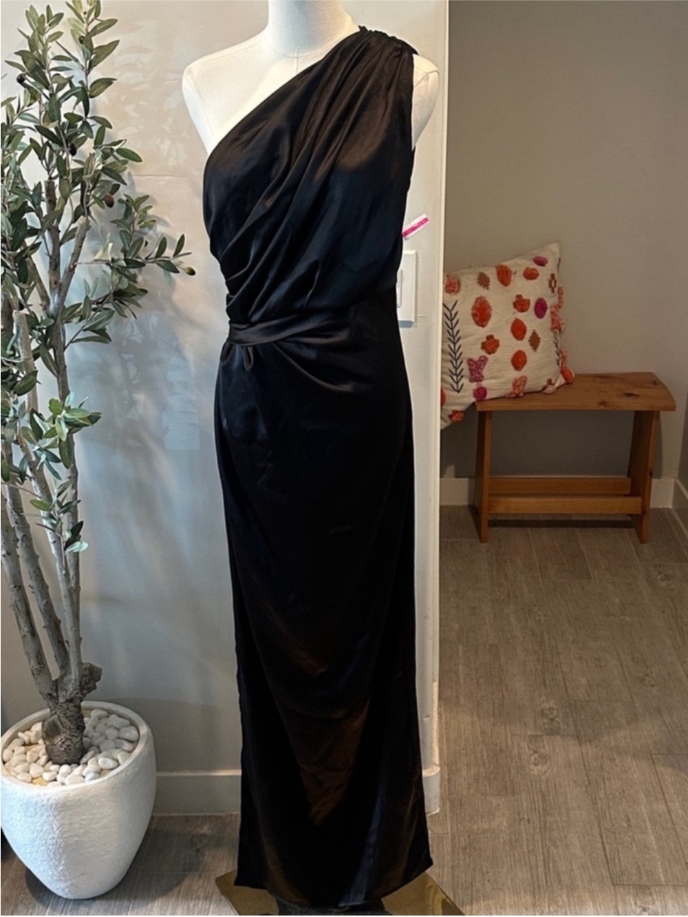 Petal & Pup Nadia Black One-Shoulder Satin Maxi Dress New! - Picture 8 of 13